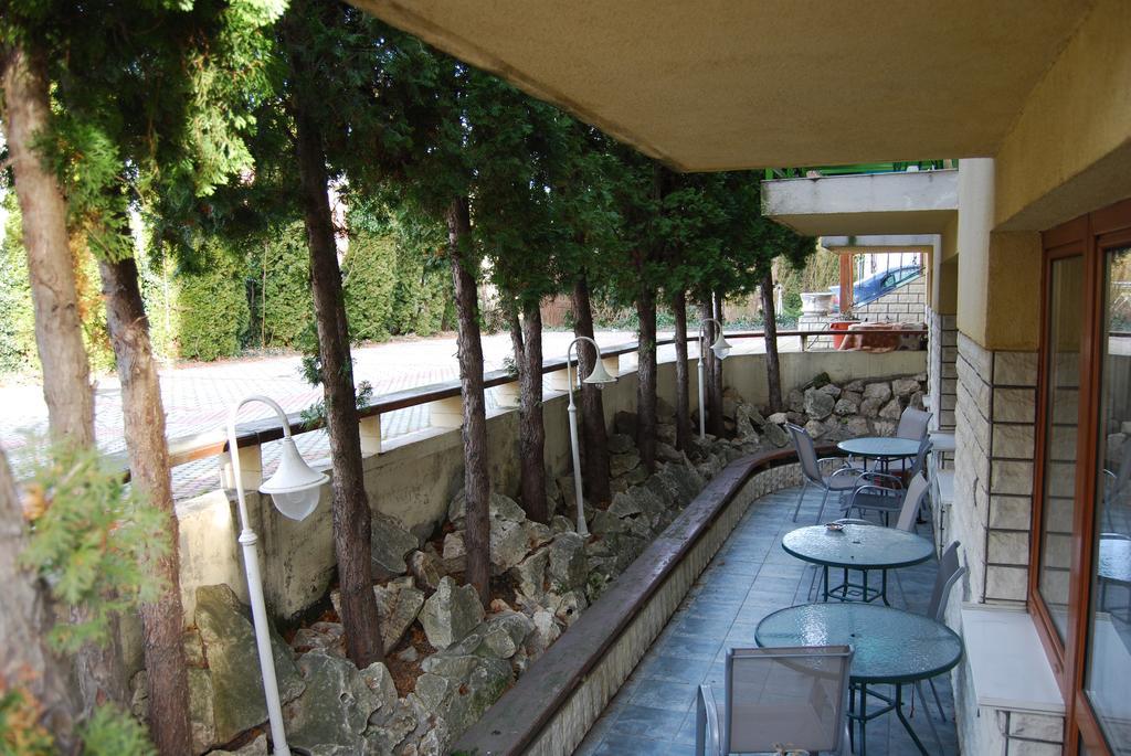 Hotel Paar Szieszta Győr Extérieur photo