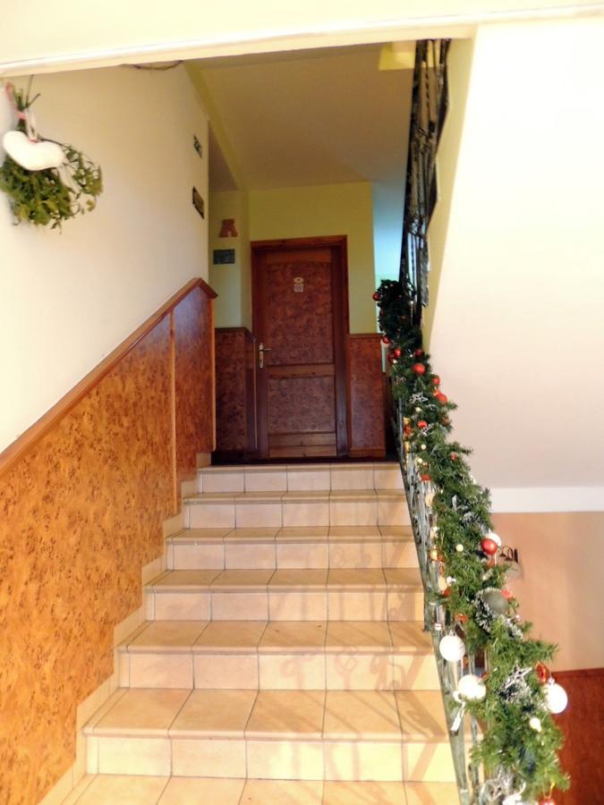Hotel Paar Szieszta Győr Extérieur photo